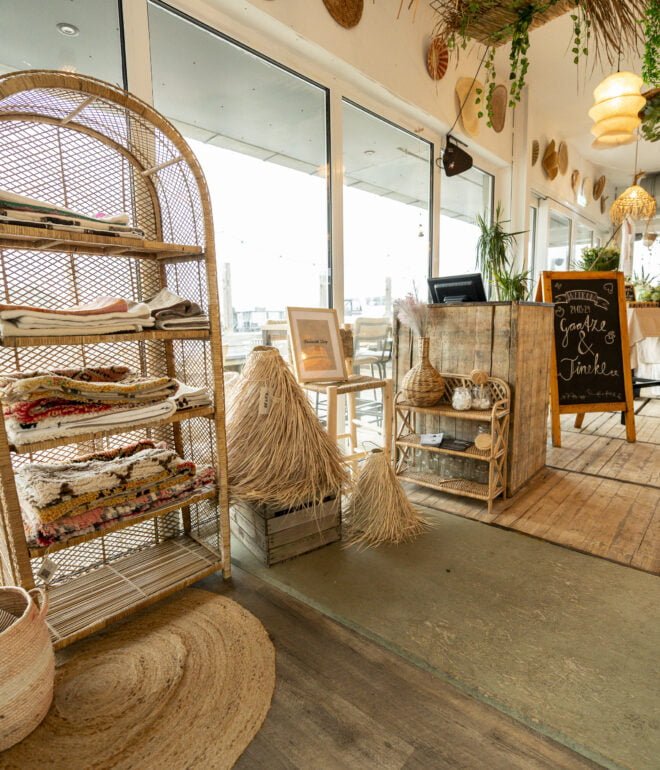 Bruiloft Fotografie die de mooiste momenten van een trouwdag vastlegt, van het bruidspaar tot de decoraties.