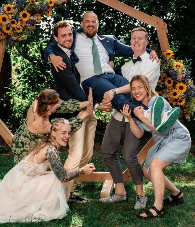 Bruiloft Fotografie die de mooiste momenten van een trouwdag vastlegt, van het bruidspaar tot de decoraties.