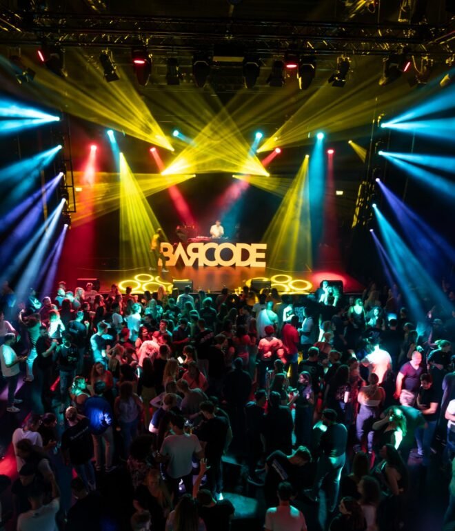 Evenementen Fotografie die de belangrijkste momenten van elk evenement vastlegt, van gasten tot de sfeervolle details.