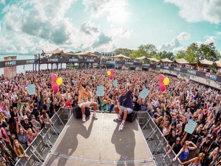 Evenementen Fotografie die de belangrijkste momenten van elk evenement vastlegt, van gasten tot de sfeervolle details.