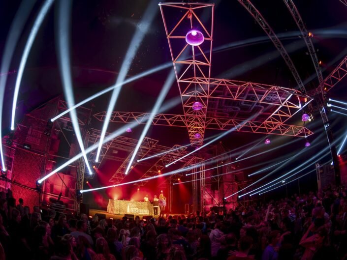 Evenementen Fotografie die de belangrijkste momenten van elk evenement vastlegt, van gasten tot de sfeervolle details.